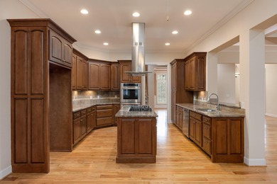 Mountain Retreat - Nestled upon 3.75 acres of wooded privacy - photo 20