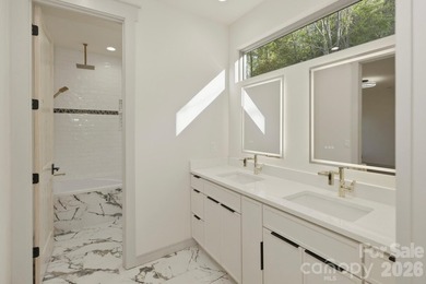 Spectacular views await you from this amazing 3 bedroom, 3.5 - photo 26