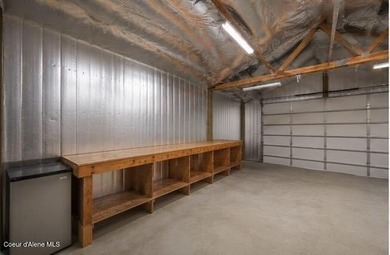 Your Priest Lake getaway awaits! Built just six years ago, this - photo 27