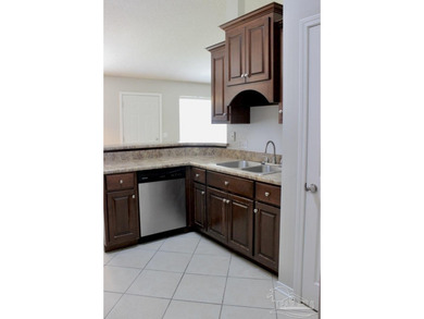 A floor plan with plenty of space to roam, a beautifully - photo 35