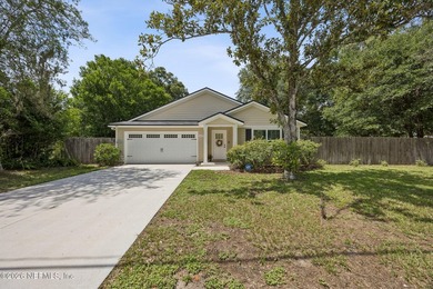 Well-maintained 3-bedroom, 2-bath home built in 2018, offering 1 - photo 1