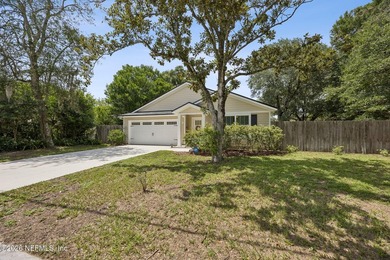 Well-maintained 3-bedroom, 2-bath home built in 2018, offering 1 - photo 3