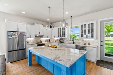 Welcome to 360 Club Oak Lane in the thriving community of - photo 11
