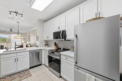 Updated condo in the exclusive gated community of Rarity - photo 15