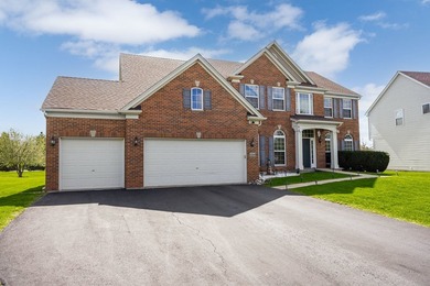 (private lake, pond, creek) Home For Sale in Bolingbrook Illinois