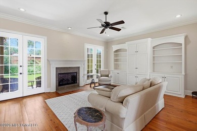 Welcome to this beautiful French Acadian home in the prestigious - photo 5