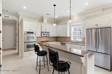 Welcome to this beautiful French Acadian home in the prestigious - photo 7
