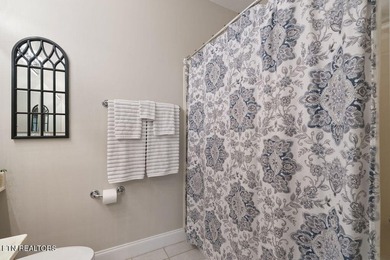 Updated condo in the exclusive gated community of Rarity - photo 28