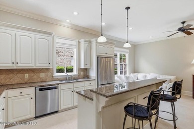 Welcome to this beautiful French Acadian home in the prestigious - photo 8