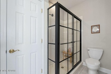 Updated condo in the exclusive gated community of Rarity - photo 34