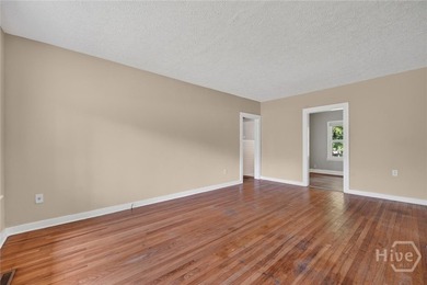 Don't miss this wonderful opportunity to own a great home on - photo 5