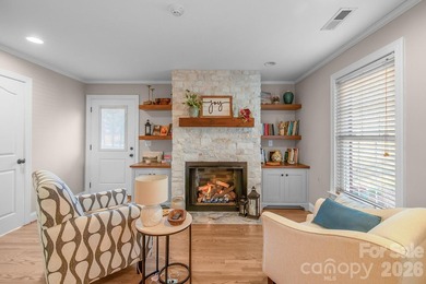 Lake Living Without the Premium Price Tag! If you've been - photo 3