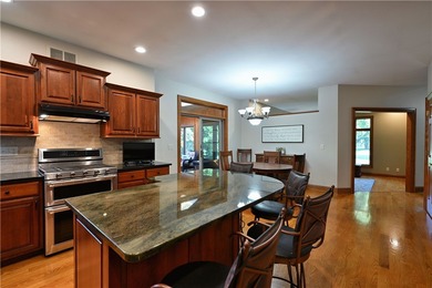 High quality craftmanship and custom design highlight this - photo 14