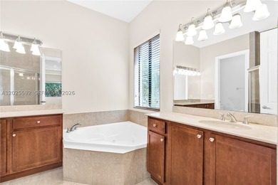 ONE-STORY HOME WITH A 3-CAR GARAGE IN THE EXCLUSIVE CUTLER CAY - photo 21