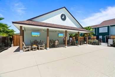 Welcome to LITTLE BAY LANDING, a beautifully renovated 24-unit - photo 21