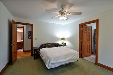 High quality craftmanship and custom design highlight this - photo 24