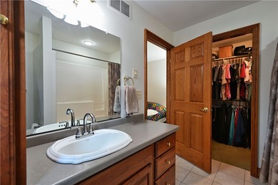 High quality craftmanship and custom design highlight this - photo 27