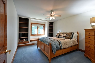 High quality craftmanship and custom design highlight this - photo 29