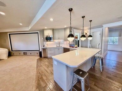 BACK ON THE MARKET - sale failed - This exceptional luxury - photo 32