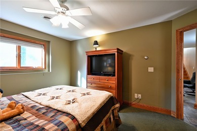 High quality craftmanship and custom design highlight this - photo 40
