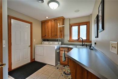 High quality craftmanship and custom design highlight this - photo 44