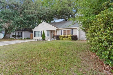 Welcome to 219 Laurelwood Drive, a comfortable Savannah home in - photo 3