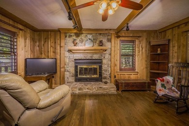 Welcome to a perfect getaway or year around lake home! This - photo 5