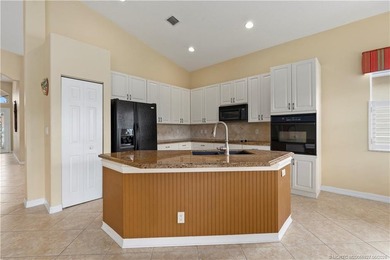 Beautiful 4Bed 2.5Bath 2-car garage on a quiet cul-de-sac - photo 9