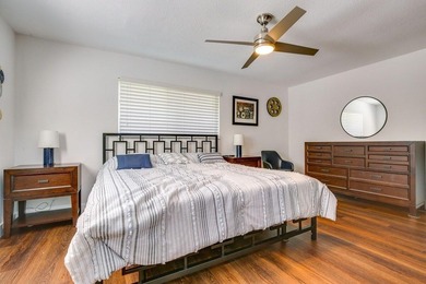 Wonderful for a single-family or investment opportunity, nestled - photo 9