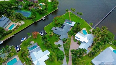 Experience an extraordinary waterfront lifestyle from one of - photo 5