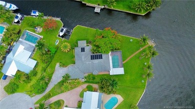 Experience an extraordinary waterfront lifestyle from one of - photo 6