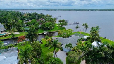 Experience an extraordinary waterfront lifestyle from one of - photo 7