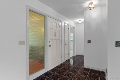 Nestled on approximately 1.6 acres in Homosassa, this charming - photo 10