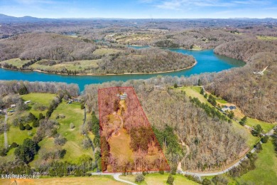 Lake Home For Sale in Knoxville, Tennessee