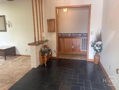 Over 2,500 sq feet on the island at a fantastic price. The - photo 6