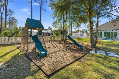 Presenting an extraordinary estate within the exclusive gated - photo 30