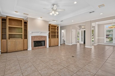 Nestled beneath a canopy of majestic oak trees and overlooking - photo 39