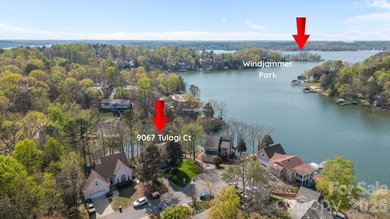 Summer on Lake Wylie is living the dream life! Watch the - photo 2