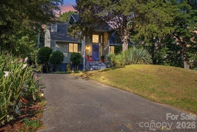 Summer on Lake Wylie is living the dream life! Watch the - photo 3