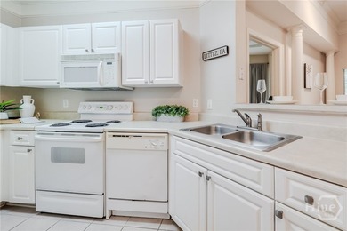 Resort-Style & Low-Key Island Living at The Merritt on - photo 8