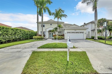 (private lake, pond, coastal) Home For Sale in Boca Raton Florida