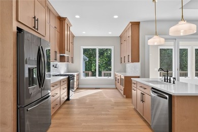 Like-new without the wait! This beautifully renovated Bella - photo 2