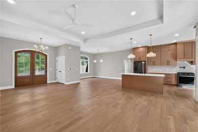 Like-new without the wait! This beautifully renovated Bella - photo 3