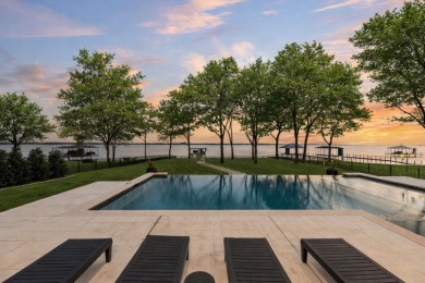 Richland Chambers Lake Home For Sale in Corsicana Texas