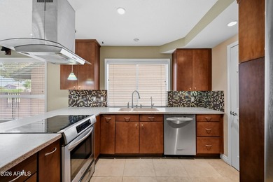 Welcome to your new home! This desirable end-unit townhome - photo 2