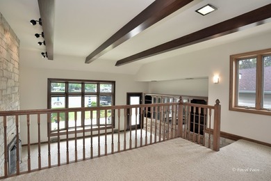 An exciting waterfront lifestyle awaits! A lively destination - photo 12