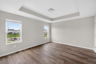 Welcome home to this beautiful, meticulously maintained - photo 12