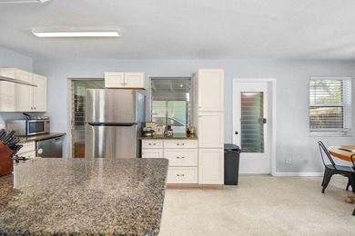 Charming and full of potential, this well-maintained 2-bedroom - photo 13