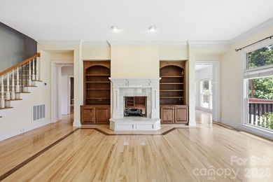 This meticulously maintained home on the 13th hole of Lake - photo 18