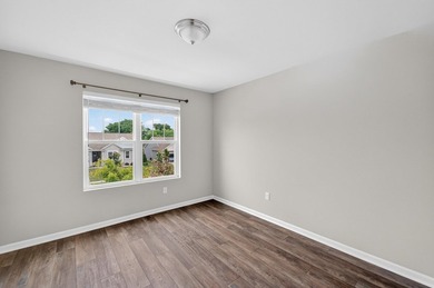Welcome home to this beautiful, meticulously maintained - photo 19
